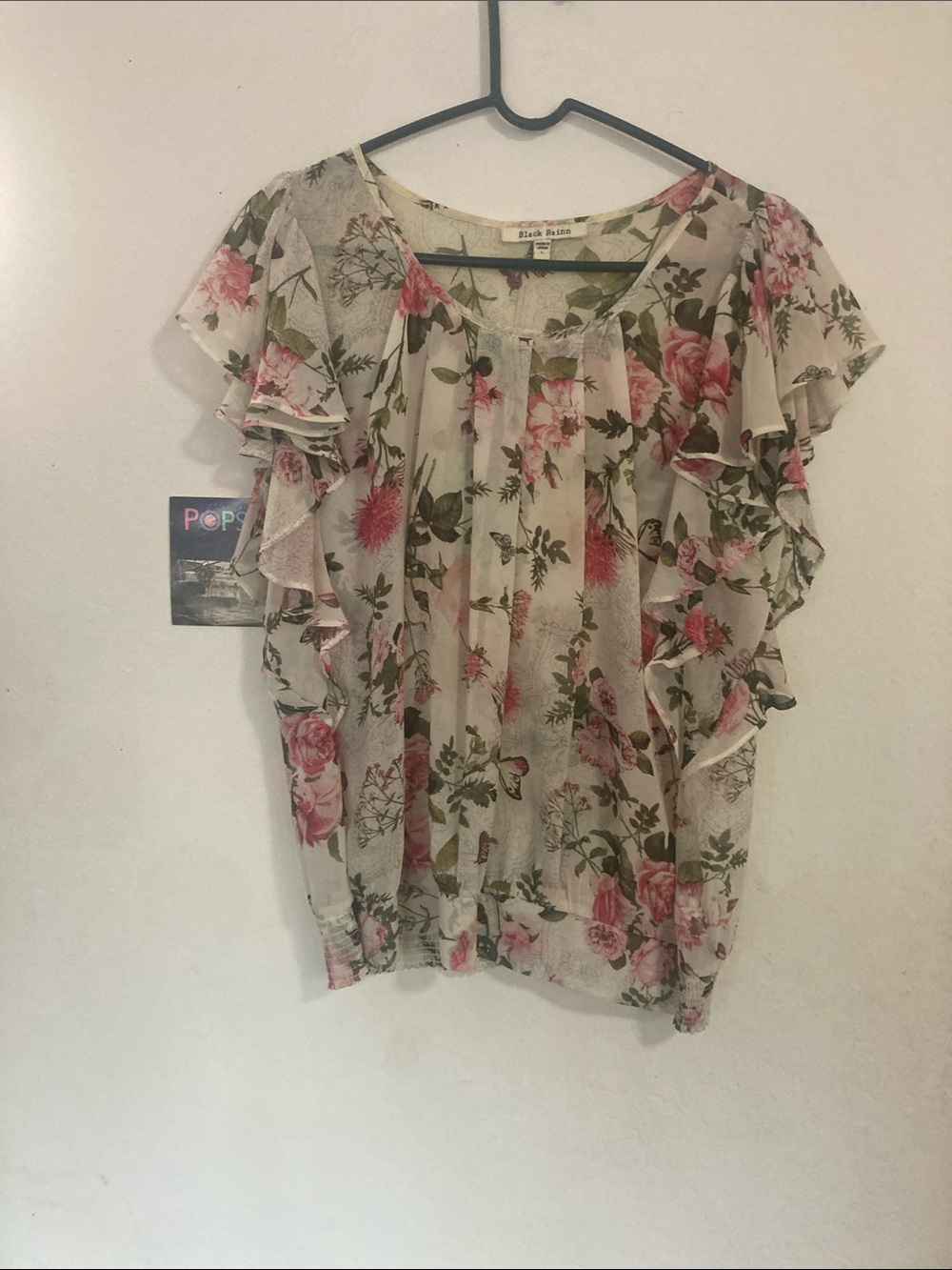 Black Rainn Cream Blouse with Pink Rose Print and Ruffle Sleeves